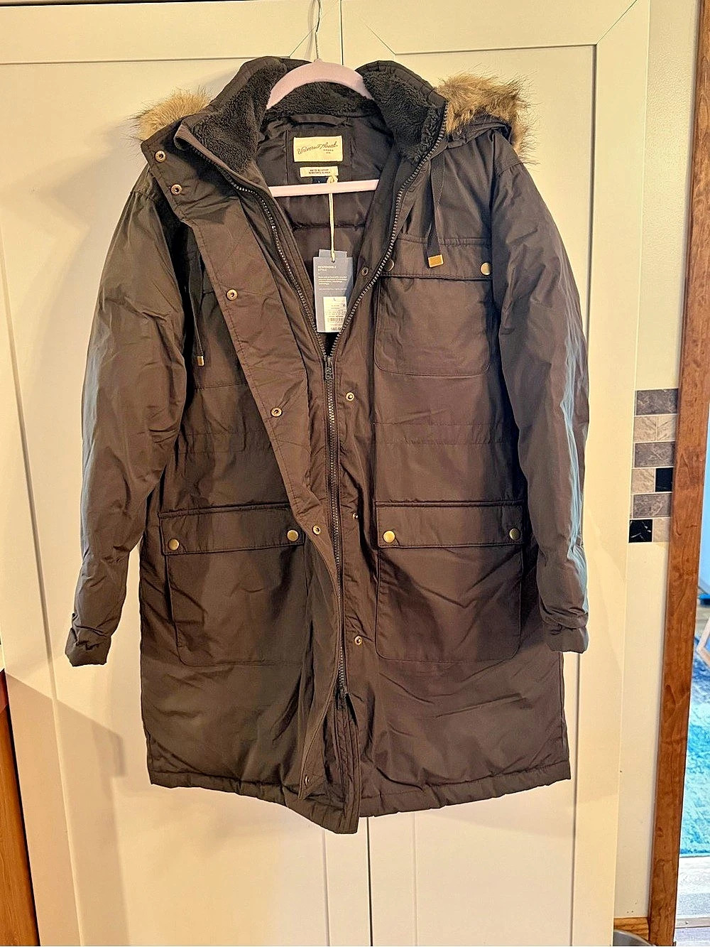 Universal Thread Water-Resistant Hooded Puffer Coat Size Large NWT
